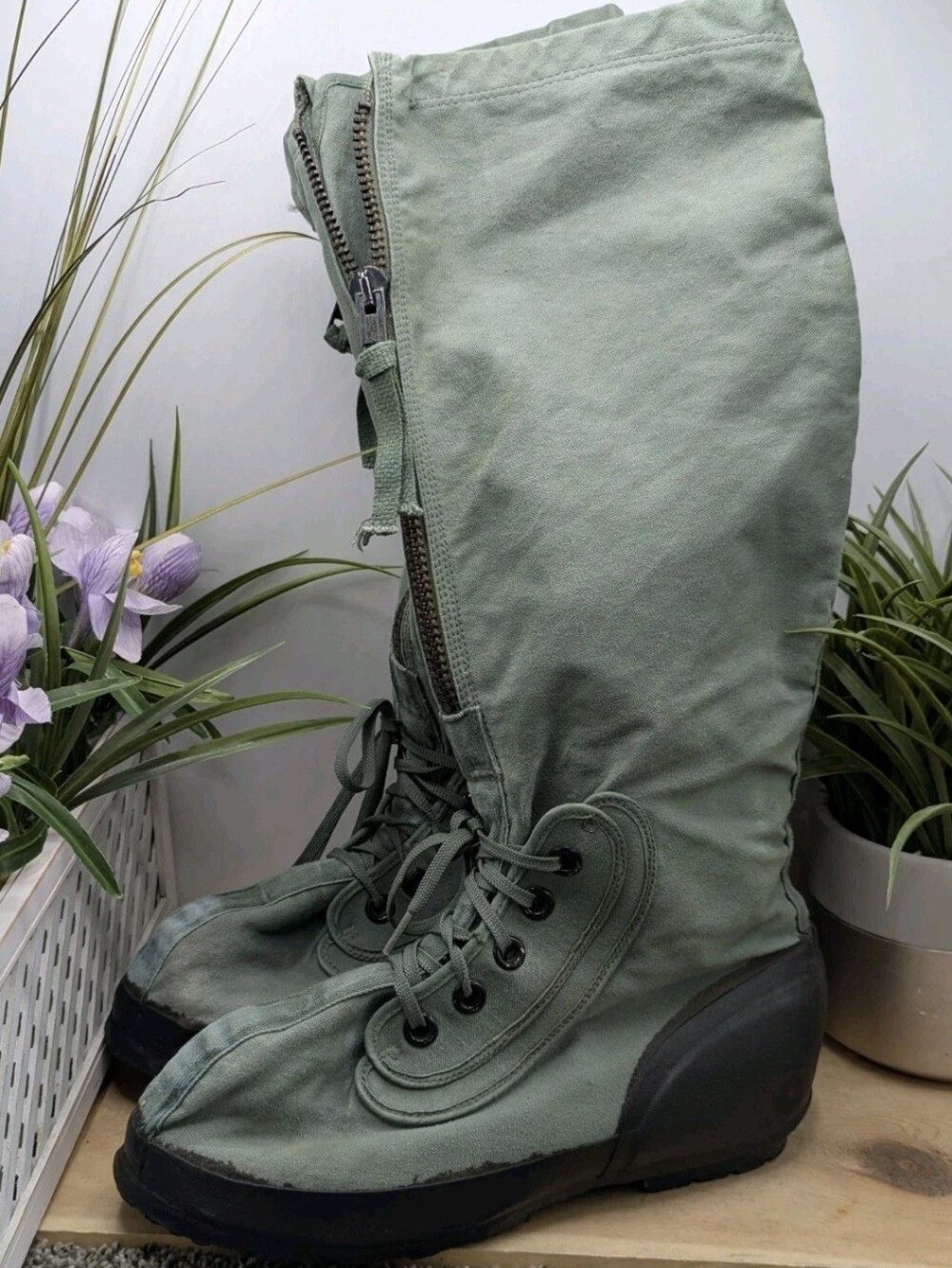VTG US Military N-1B Mukluk Boots Snow Extreme Cold Weather Boots Size M